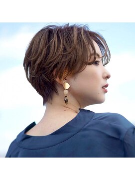 アトリエ フェム(atelier.fem) 柔らかい大人シルエットショート