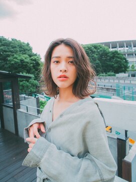 アデリタ(Adelita) 小顔くびれミディ