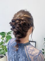 サミット アメ(SUMMIT ame.)&nbsp;【 tomona 】ヘアセット　あみおろし風玉ねぎアレンジ