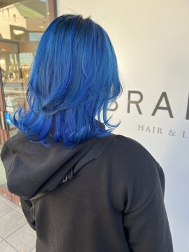 ブランシェ 名鉄小幡駅前店 透明感enogブルーカラー【森】