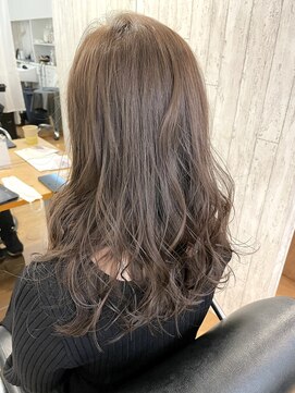 ピース トウキョウ(PEACE TOKYO) アッシュべージュ/レイヤーカット《Mickey》