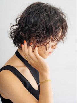 ベンジー 沖縄店(benji) 【benji】ウェーブパーマボブ 20代30代40代