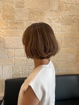 ヴァン カウンシル 川口店(VAN COUNCIL) 大人かわいい美シルエット ショートボブ×ハイライト#3