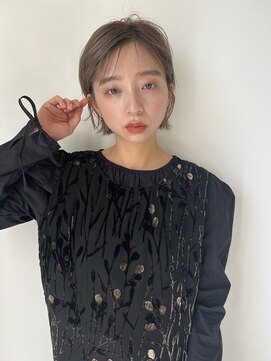 ムク(MuK) イルミナカラー　ボブスタイル