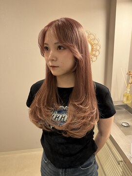 チャプター 問屋町(chapter) ピンクベージュカラー顔まわりレイヤーカットケアブリーチ韓国