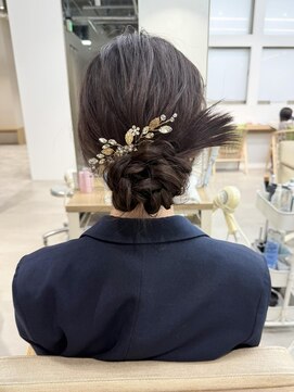 モリオフロムロンドン 大宮店(morio from London) 大人上品×ゆる編み込みシニヨンアレンジ【金山】