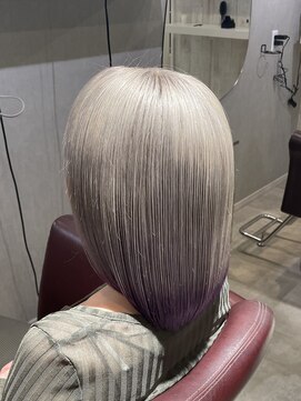 リノ カルバリ(Lino Calbari) Lino Calbariスタイル