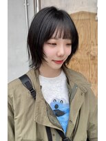 イン(in.) 【小顔・顔まわり】レイヤーショート/黒髪