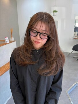 ワク 豊川店(waku) レイヤーカット　ミルクティー