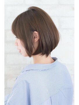 ジョエミバイアンアミ(joemi by Un ami) (joemi)切りっぱなしボブマッシュウルフオン眉ひし形 (花野)