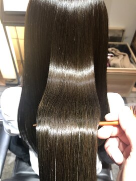 アンジュ 色髪(anju 色髪) 髪質改善 カラー