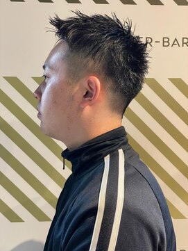 バーバーバー アカバネ(BARBER-BAR AKABANE) 大人の刈り上げスタイル【BARBER-BAR】