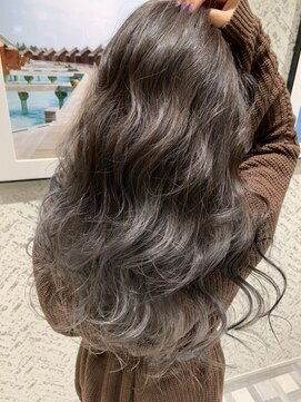 アース 大井町店(HAIR & MAKE EARTH) 20代30代40代ミルクティベージュオルチャンヘアハイトーン