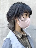 ラス トーキョー(LAS TOKYO)&nbsp;ホワイティグレージュイヤリングインナーカラーボブウルフパーマ