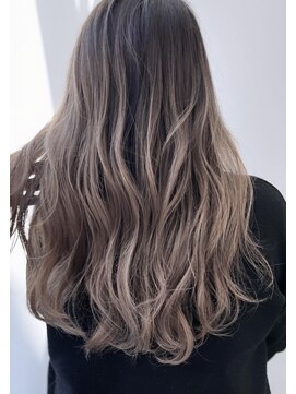 オーバーレイ(Overlay) シルキーライトべージュ