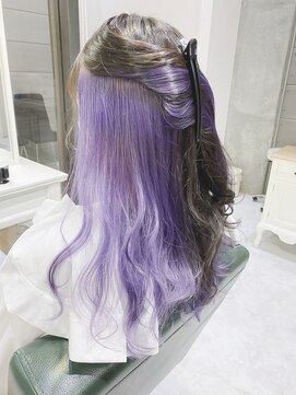 デイズ(days) ロングヘア　インナーカラーブルーパープルカラー☆ブリーチ