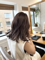 小森谷,黒髪,グレーベージュ,レイヤーロング,前髪パーマe49