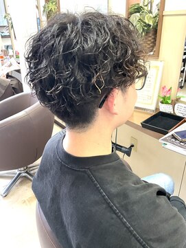 コアフィールフィス(COIFFURE fils) 【見附　今町】ツイストスパイラル　スパイラルパーマ