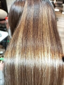 クロワ(croix) 酸性ストレート＋髪質改善トリートメント