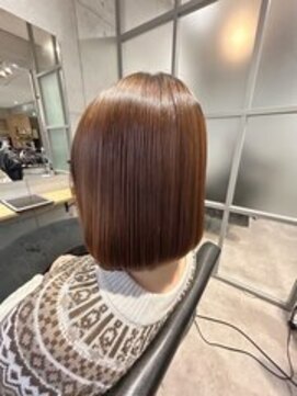 ネウィ 池袋(newi) つやつやティアラ縮毛矯正