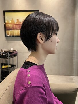 ベイショア(Bay Shore NY) BayShoreNY　耳掛けマッシュショート