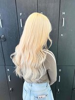 リトバイプティパ(Lit by petit-pas)&nbsp;抜きっぱなしブロンド/透明感カラー/ハイトーン/ダブルカラー