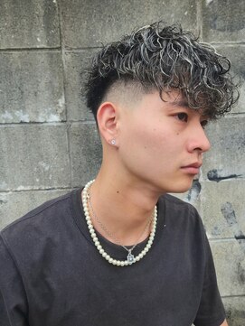 シフト(SHIFT) スペインカール