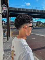 リチウム(Lithium)&nbsp;〈直毛の方にこそやってほしい〉七三フェード×ルーズパーマ