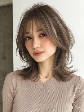 ハーツ(Heart's) ミディアムレイヤー×白髪ぼかしカラー３０代４０代５０代６０代