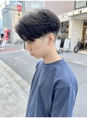 Lomalia表参道メンズカットセンターパート刈り上げ