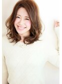 大人女子の「ナチュラル×リラックス」ミディアム