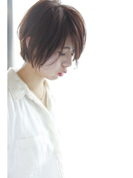 ヘアーアンドメイク フォルス(HAIR&MAKE FORS) 【FORS】西田ゆか　こなれ感　大人女子ショート