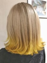 ジーナ(XENA) パールイエロー