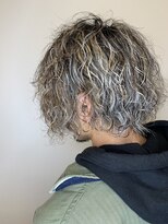 ヘアーサロン イバ(IBA)&nbsp;メンズパーマ　デザインカラー