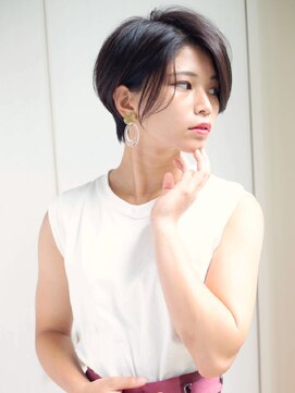 ロンド レグリーズ 立川(Lond leglise) 【山方　直也】小顔×マニッシュショート×大人かわいい×耳かけ