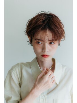 イツカ(itsuka) アンニュイショート