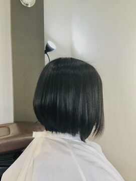 キャトルフィーユ(QUATRE FEUILLES) アジュバン髪質改善トリートメント+縮毛矯正