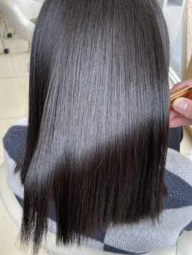 リリック(LyriQ) 目指せサラツヤ髪！LyriQ式 髪質改善トリートメント