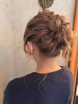 ヘアーメイク アフィーノ(hair make affino) ゆるだんご
