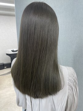 プラーグ ヘアー(Prague Hair) オリーブグリーン