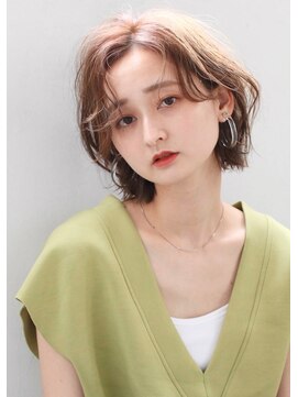 アムネシア たまプラーザ(AMNESIA) ふんわりミディアム/ウルフヘア/大人ボブ