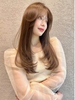 ロンド アンブル 四条烏丸(Lond ambre) レイヤーカットと透明感カラーで大人可愛いふんわりヘア