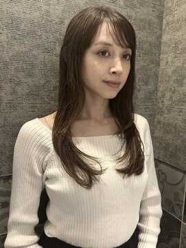 ブライミー(BLIMEY) 薄めバング/ナチュラルドーリースタイル