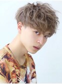爽やか外国人風ベリーショートヘア