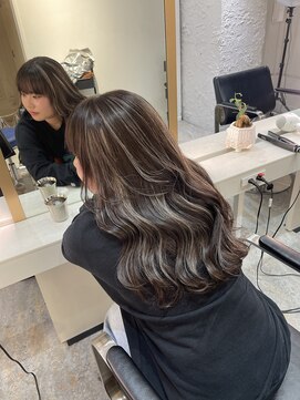 ブレンド 渋谷(BLend) ハイライト、ブリーチ髪質改善、超音波アイロン