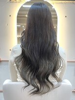 エル 新小岩(elu)&nbsp;☆ブリーチ無しでも叶う透明感オリーブベージュ☆