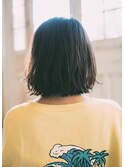 切りっぱなしボブイヤリングカラー/暗色・暗め・黒髪