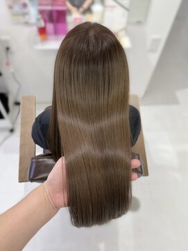 ハピネス 梅田茶屋町店(HAPPINESS) 韓国風/レイヤーカット/顔周り/顔まわり/髪質改善/ベージュ