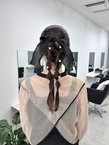 パール(Pearl)&nbsp;ヘアアレンジ/お呼ばれヘア/編みおろし