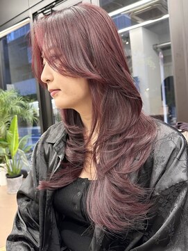 ヌエン 渋谷(NU/EN) 冬/メルティーカラー/バタフライカット/ブリーチなしボルドー